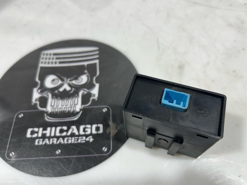 Блок управления зеркалами, 500 рублей, Красноярск