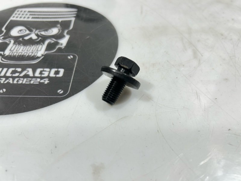 Болт шестерни распредвала, 300 рублей, Красноярск