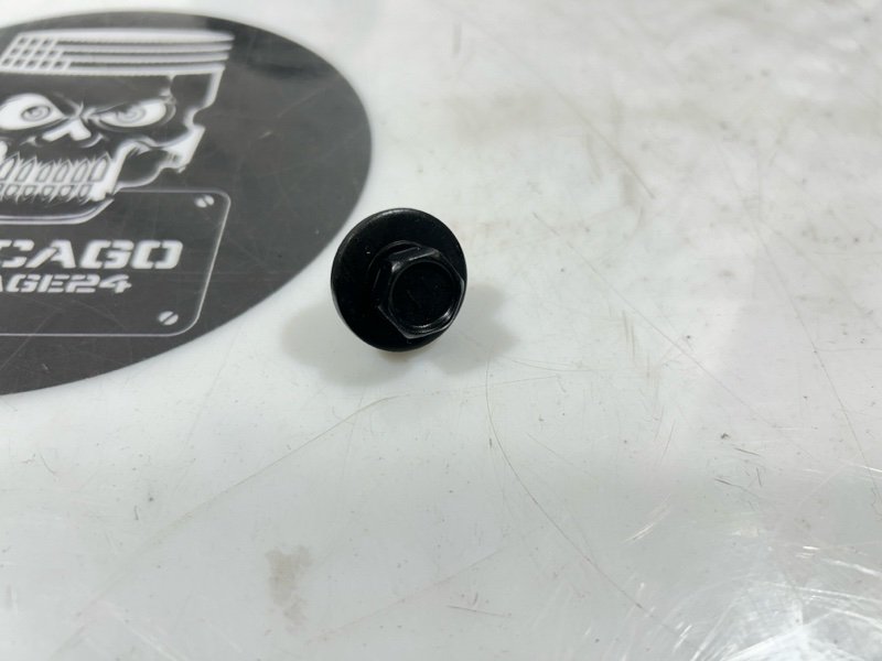 Болт шестерни распредвала, 300 рублей, Красноярск