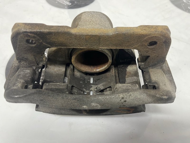 Суппорт тормозной, 1100 рублей, Красноярск