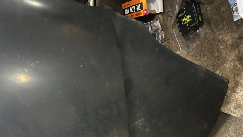 Капот, 11000 рублей, Красноярск