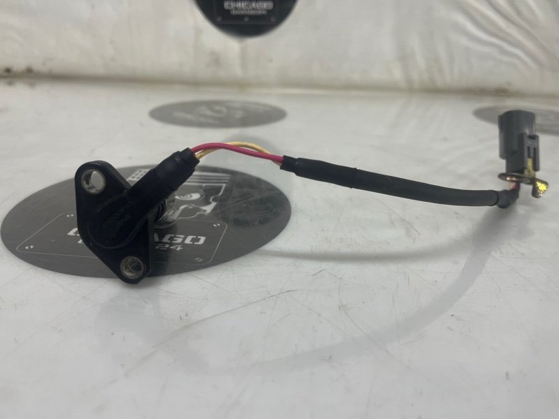 Датчик положения коленвала, 1700 рублей, Красноярск