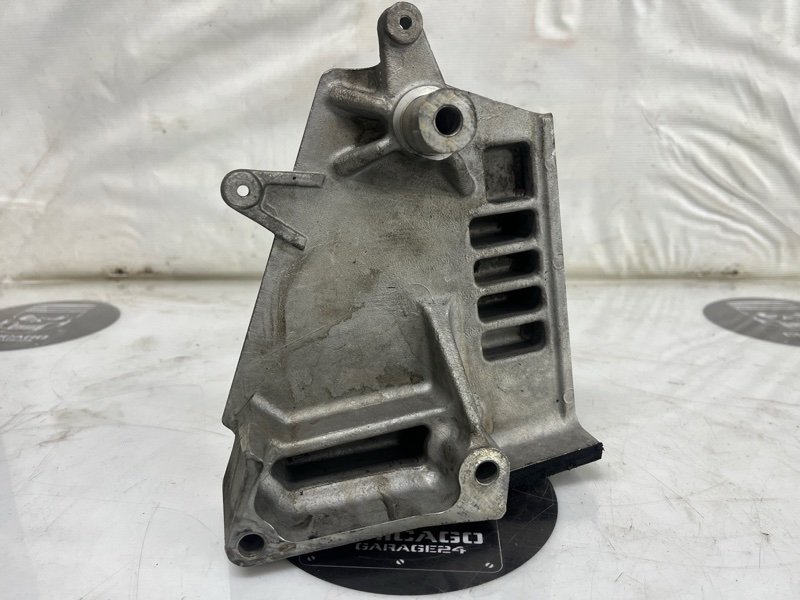 Кронштейн двигателя, 1400 рублей, Красноярск