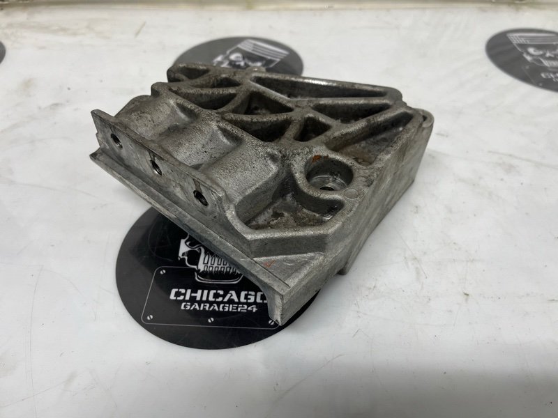 Кронштейн двигателя, 1400 рублей, Красноярск