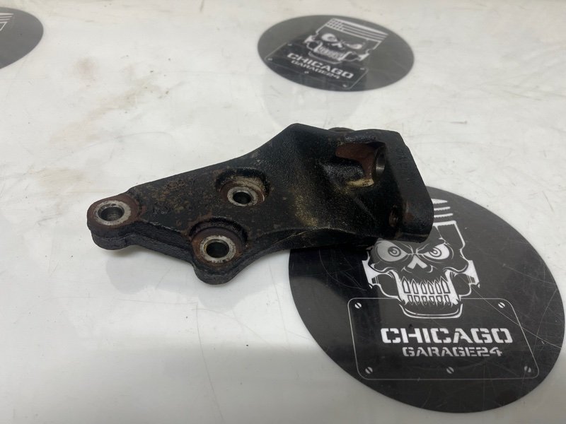 Кронштейн двигателя, 600 рублей, Красноярск