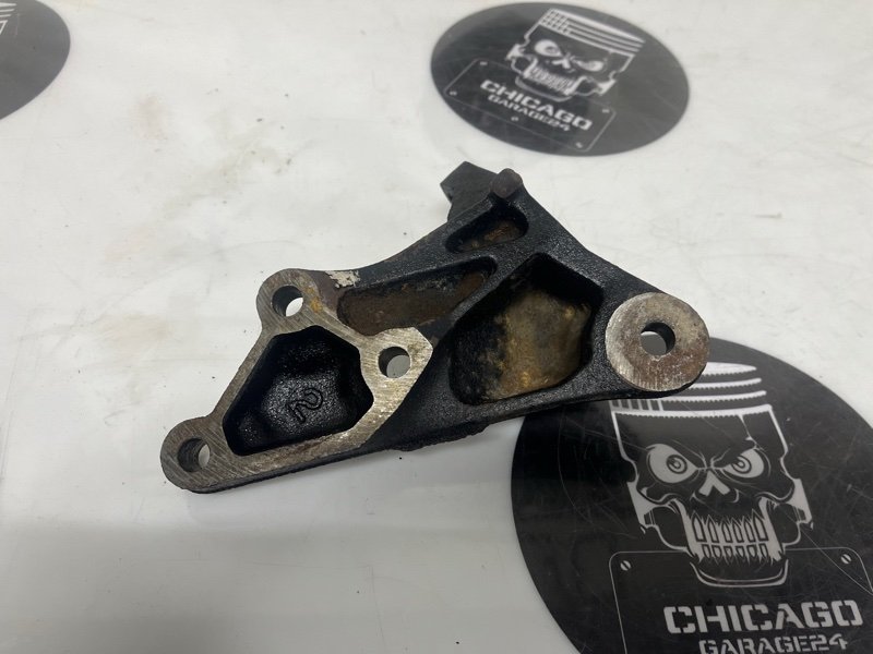 Кронштейн двигателя, 600 рублей, Красноярск