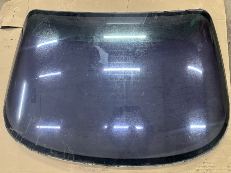 Стекло заднее, 4400 рублей, Красноярск