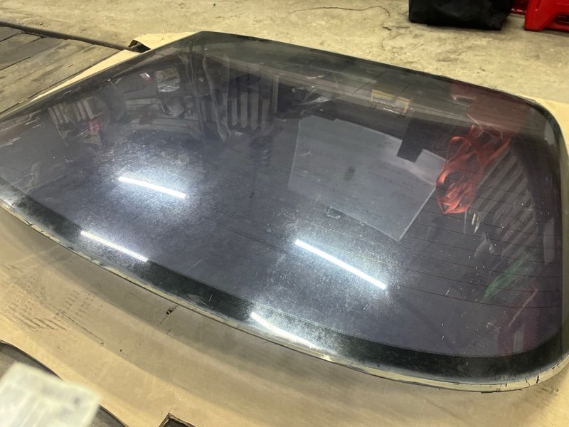 Стекло заднее, 4400 рублей, Красноярск