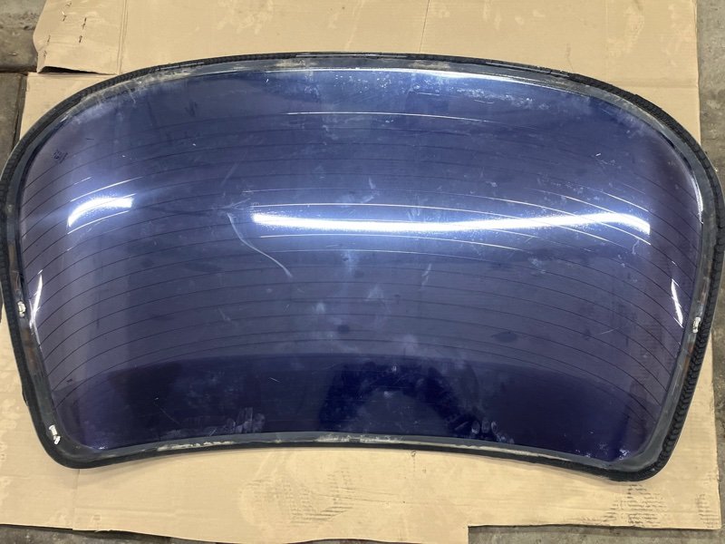 Стекло заднее, 4400 рублей, Красноярск