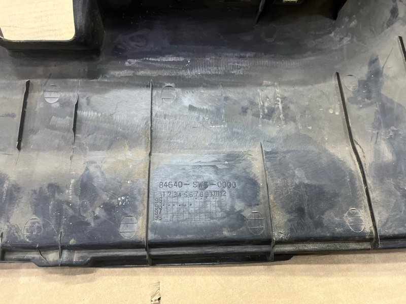 Накладка замка багажника, 3100 рублей, Красноярск