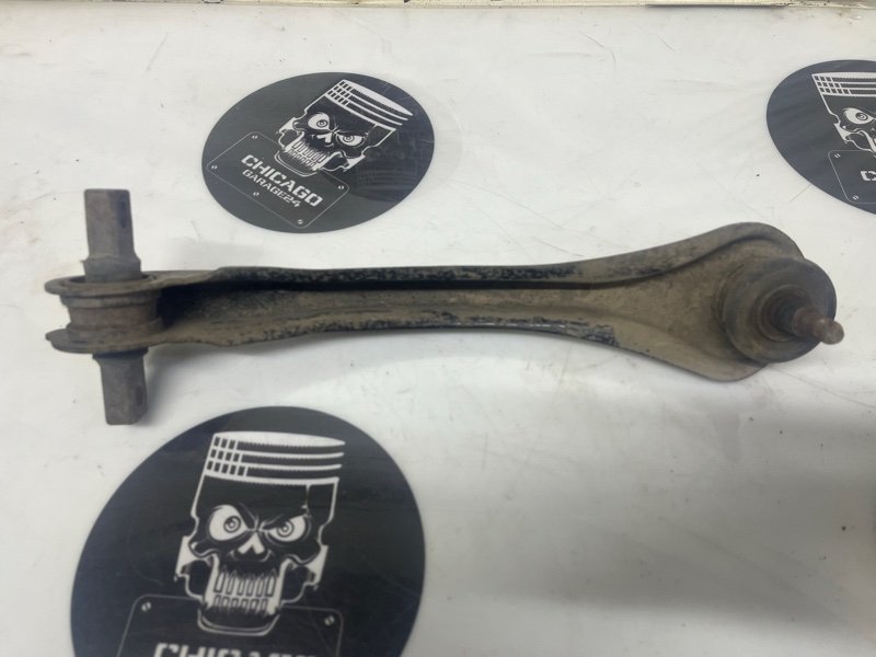 Рычаг подвески верхний, 500 рублей, Красноярск