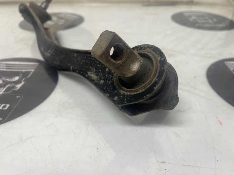 Рычаг подвески верхний, 500 рублей, Красноярск