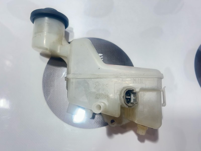 Бачок для тормозной жидкости, 1500 рублей, Красноярск