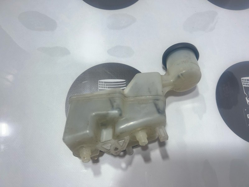 Бачок для тормозной жидкости, 1500 рублей, Красноярск