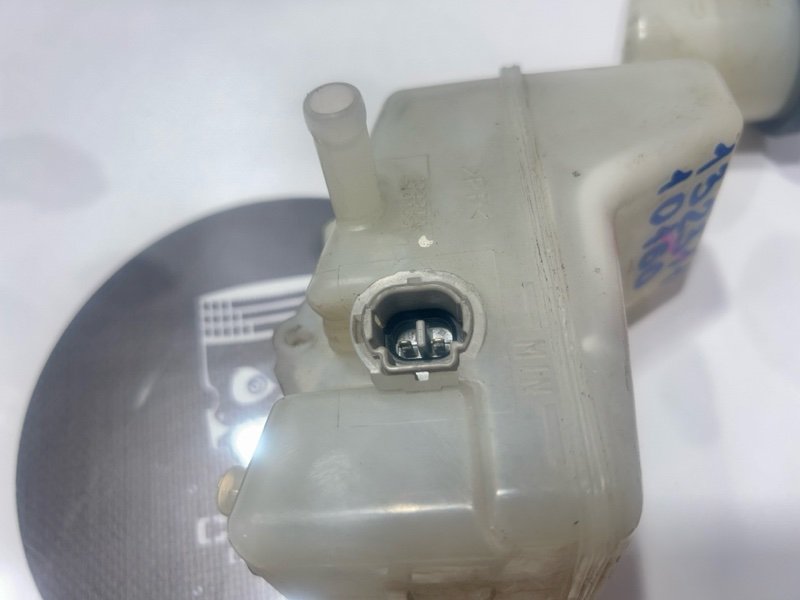 Бачок для тормозной жидкости, 1500 рублей, Красноярск