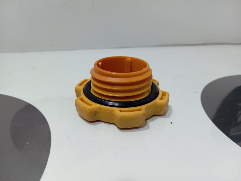 Крышка маслозаливной горловины, 400 рублей, Красноярск