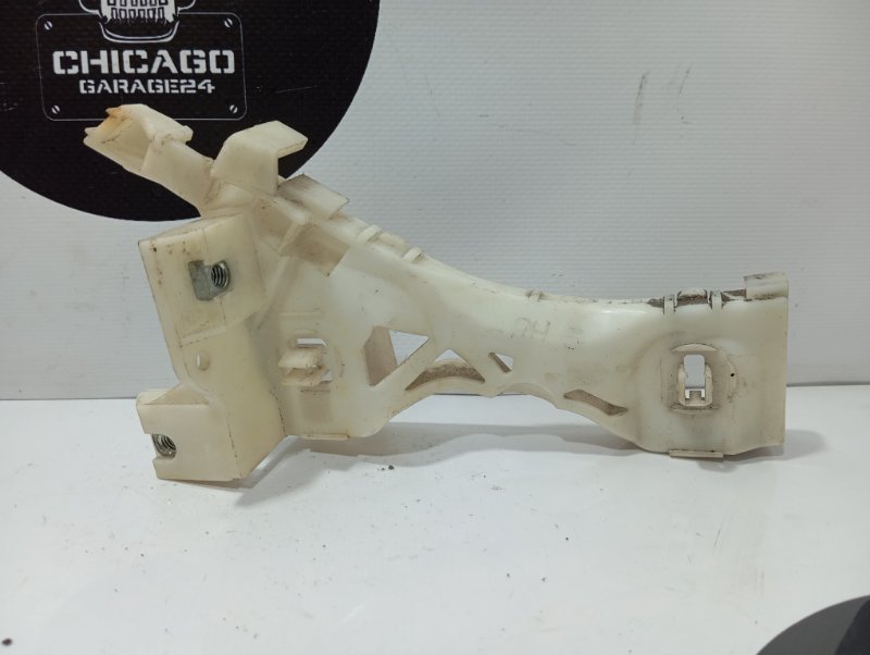 Крепление бампера, 600 рублей, Красноярск