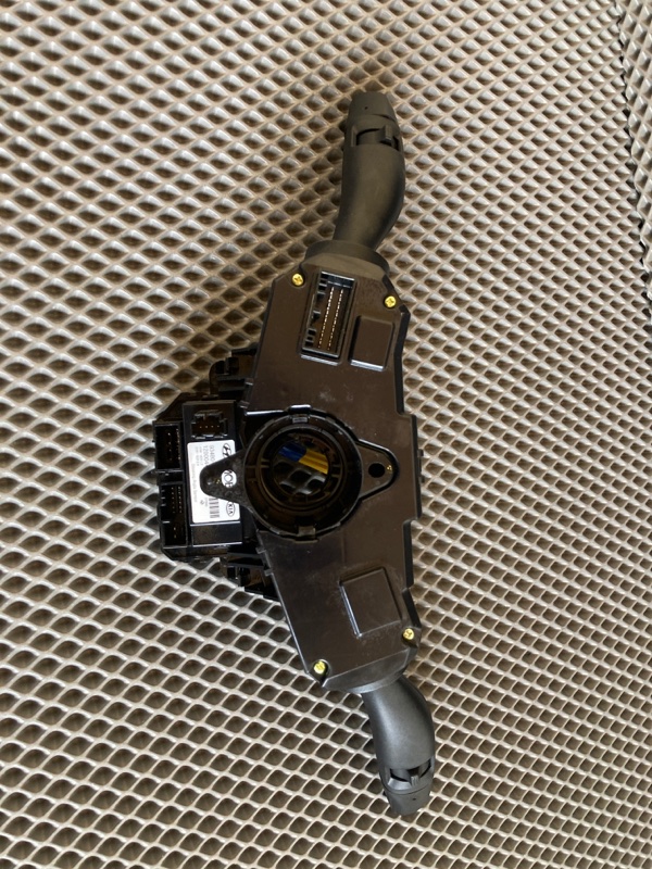 Блок подрулевых переключателей, 10000 рублей, Ховрино