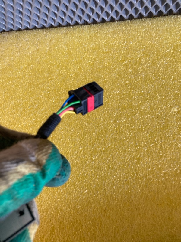 Амортизатор крышки багажника, 14000 рублей, Ховрино