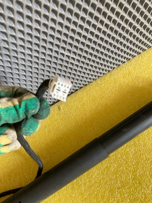 Амортизатор двери багажника, 20000 рублей, Ховрино