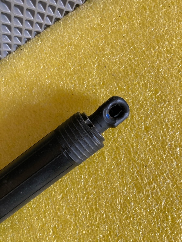 Амортизатор двери багажника, 20000 рублей, Ховрино