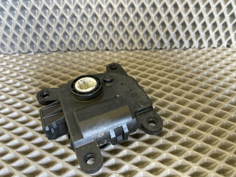 Сервопривод заслонок печки, 1500 рублей, Ховрино