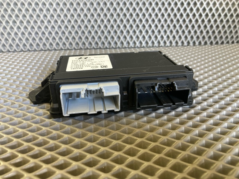 Блок управления крышкой багажника, 3500 рублей, Ховрино