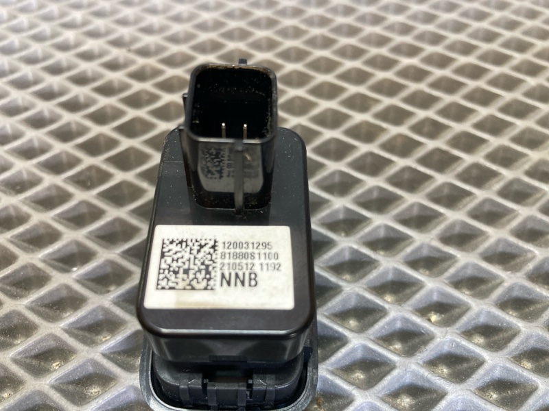 Кнопка, 2000 рублей, Ховрино