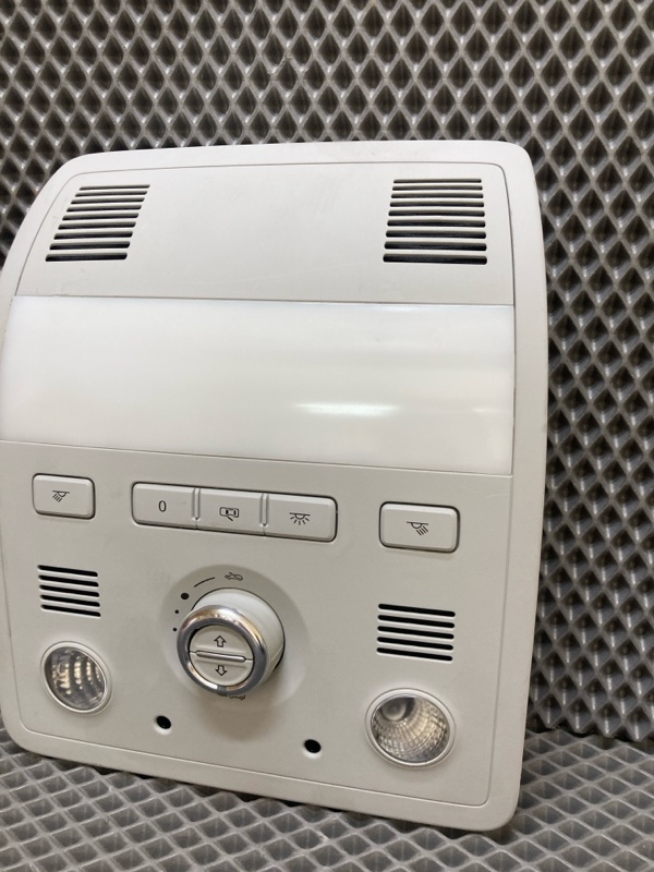 Плафон подсветки салона, 2000 рублей, Ховрино