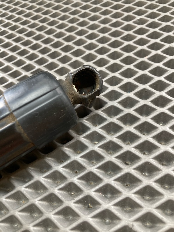 Доводчик двери багажника, 20000 рублей, Ховрино