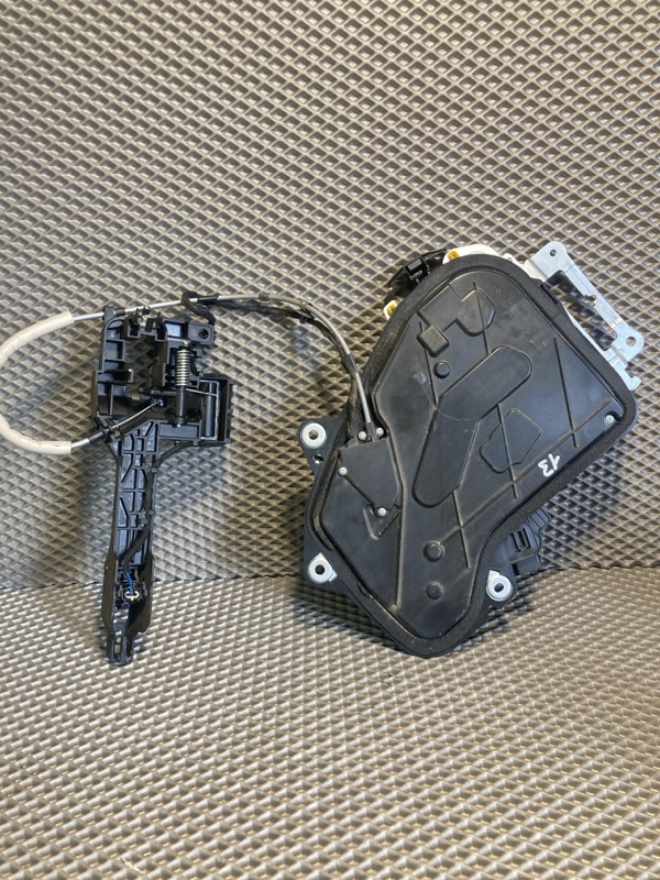 Замок боковой двери, 15000 рублей, Ховрино