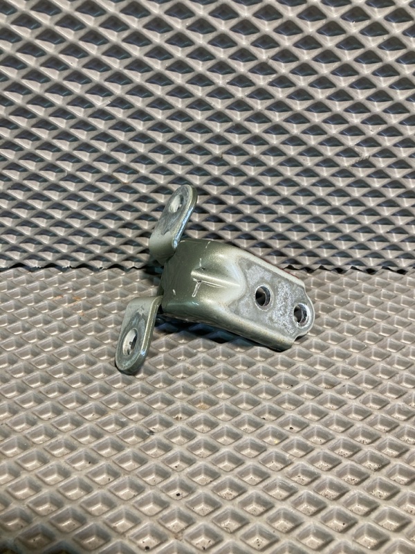 Петля двери, 3000 рублей, Ховрино