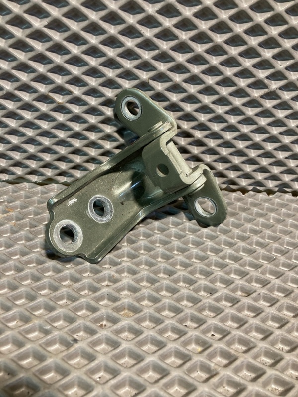 Петля двери, 3000 рублей, Ховрино