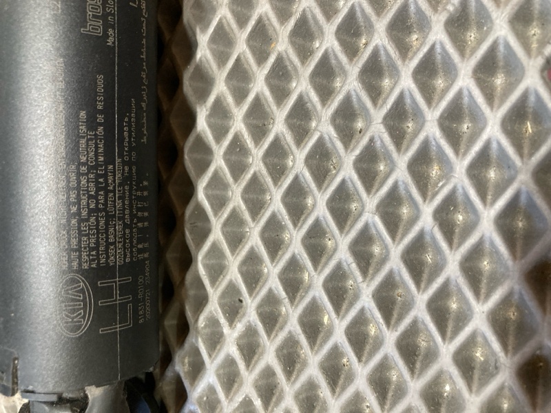 Амортизатор крышки багажника, 16000 рублей, Ховрино