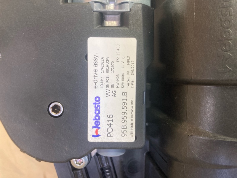 Стекло панорамной крыши, 50000 рублей, Ховрино