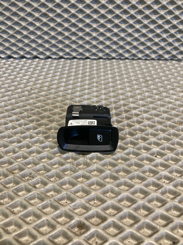 Кнопка, 2000 рублей, Ховрино