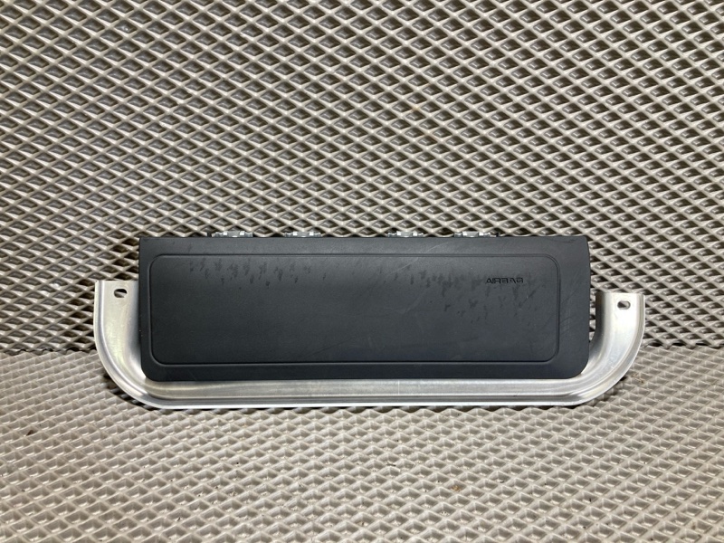 Подушка безопасности пассажира, 15000 рублей, Ховрино