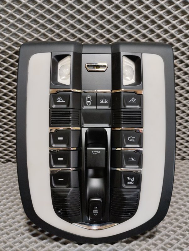 Плафон подсветки салона, 8000 рублей, Ховрино