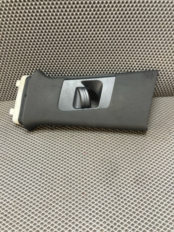 Накладка в салоне, 2000 рублей, Ховрино