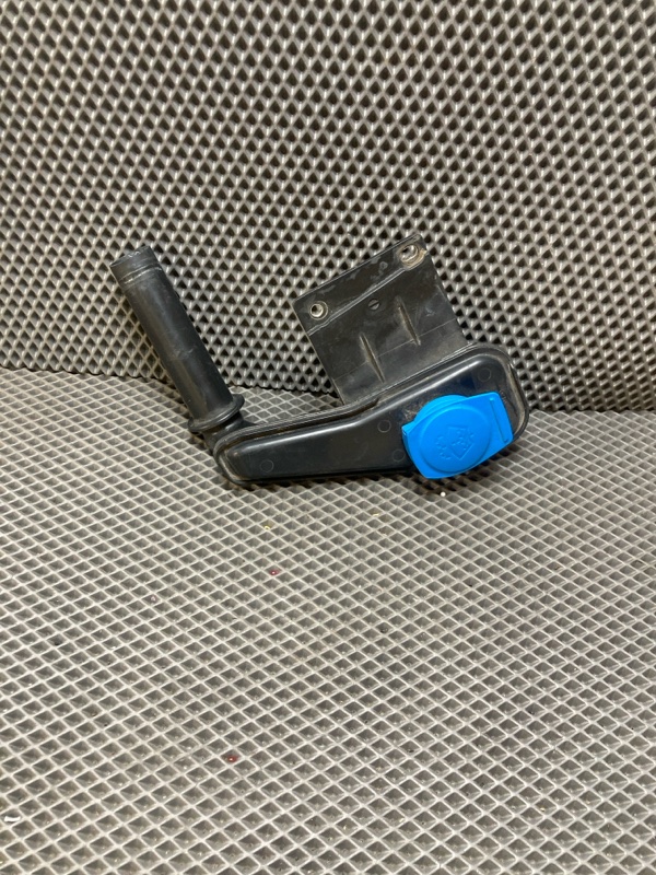 Горловина бачка стеклоомывателя, 2500 рублей, Ховрино