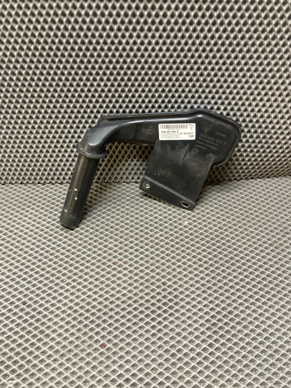 Горловина бачка стеклоомывателя, 2500 рублей, Ховрино