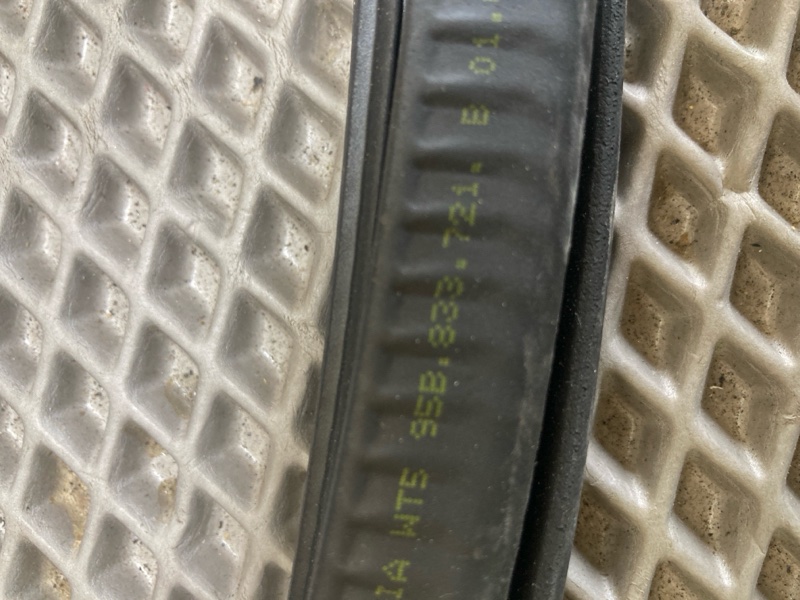 Уплотнительная резинка боковой двери, 4000 рублей, Ховрино