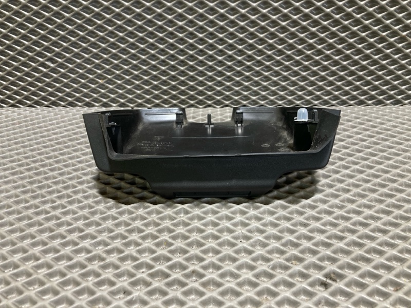 Накладка в салоне, 1000 рублей, Ховрино