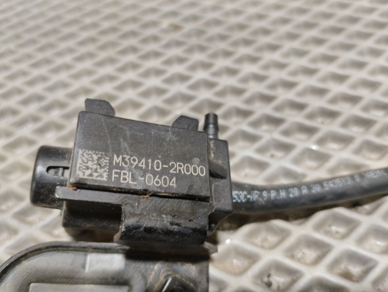 Клапан вентиляции топливного бака, 4000 рублей, Ховрино