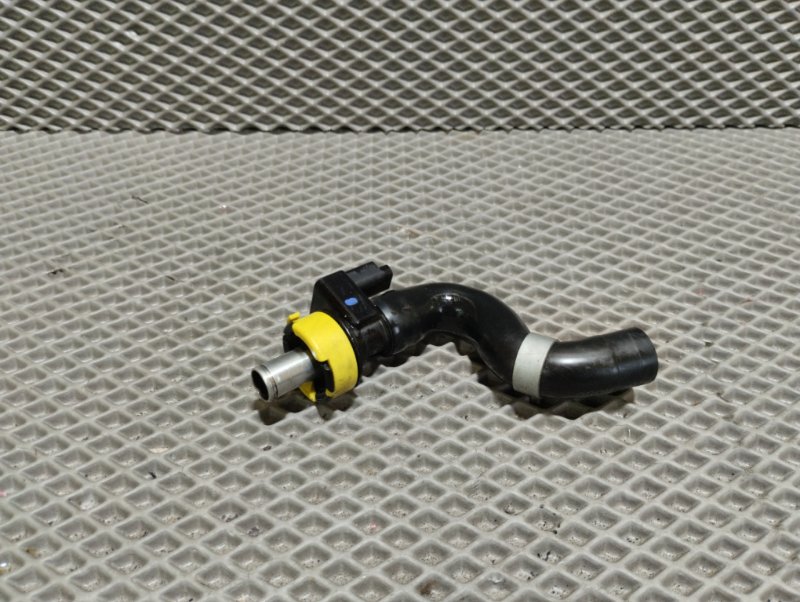 Патрубок системы охлаждения, 3000 рублей, Ховрино