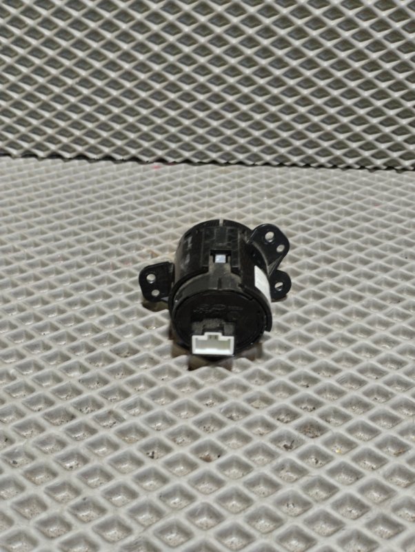 Кнопка старт-стоп, 2500 рублей, Ховрино