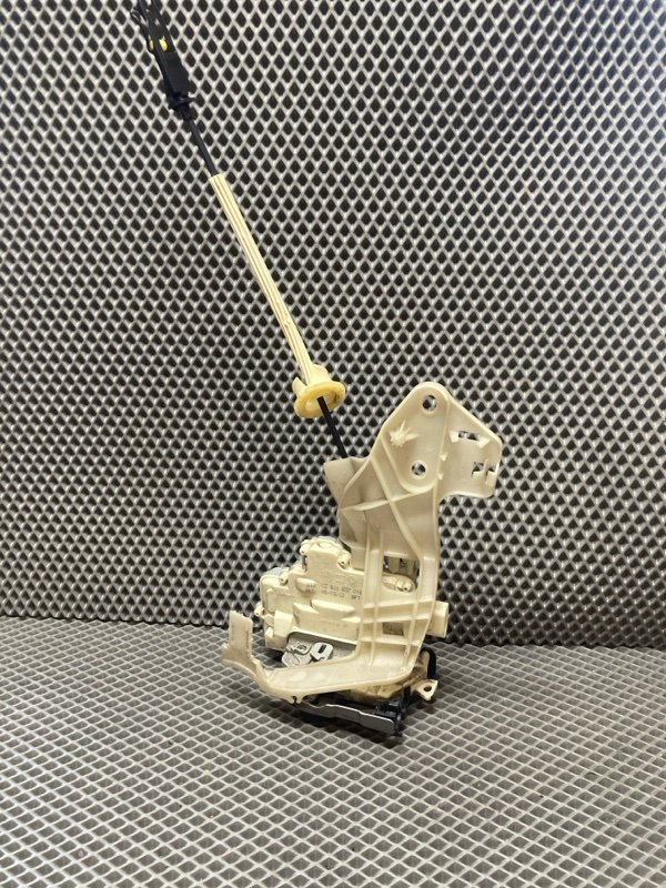 Замок боковой двери, 4000 рублей, Ховрино