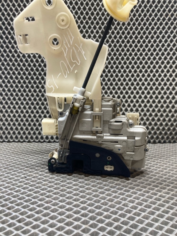 Замок боковой двери, 4000 рублей, Ховрино