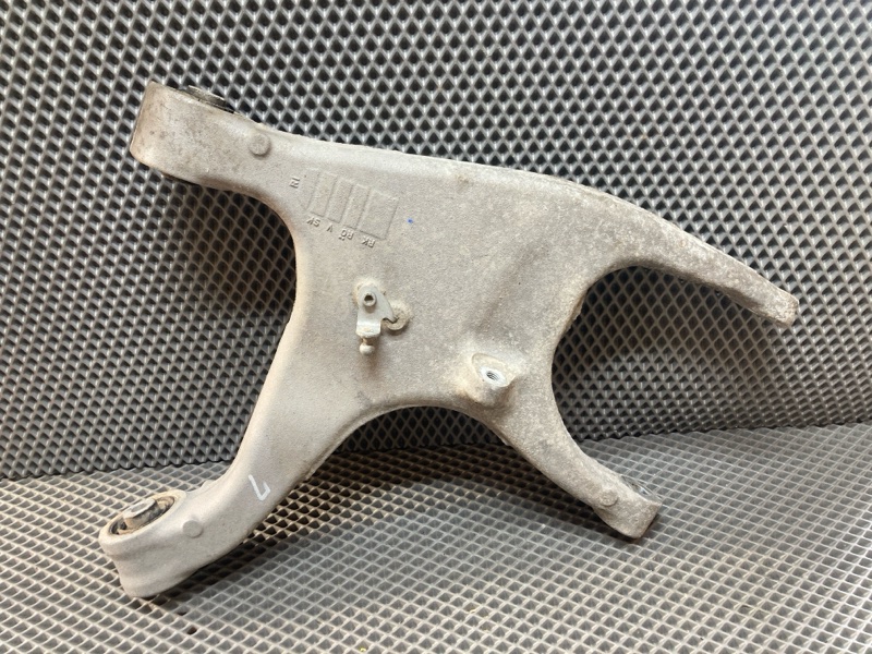 Рычаг подвески нижний, 5000 рублей, Ховрино