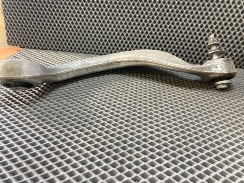 Рычаг подвески нижний, 2000 рублей, Ховрино